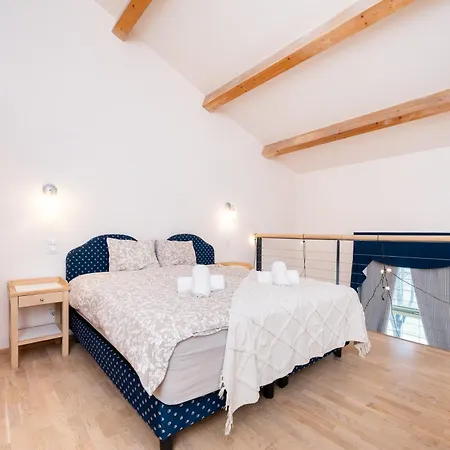- 2 Story Loft - Next To Old Town Διαμέρισμα *