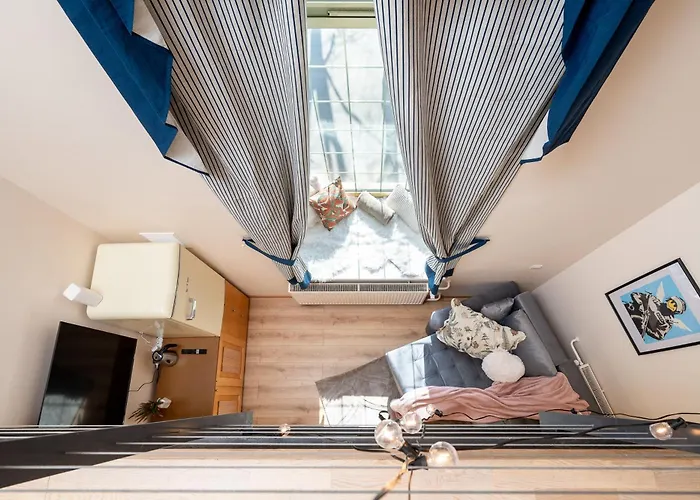 Korter - 2 Story Loft - Next To Old Town